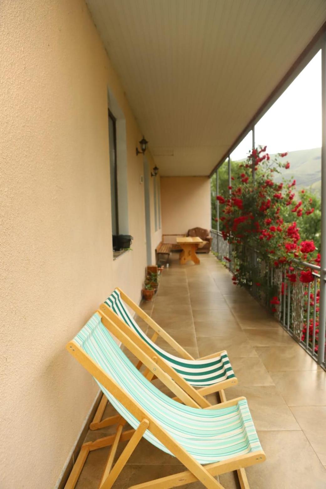 Guesthouse Mtkvari Nakalakevi Екстер'єр фото